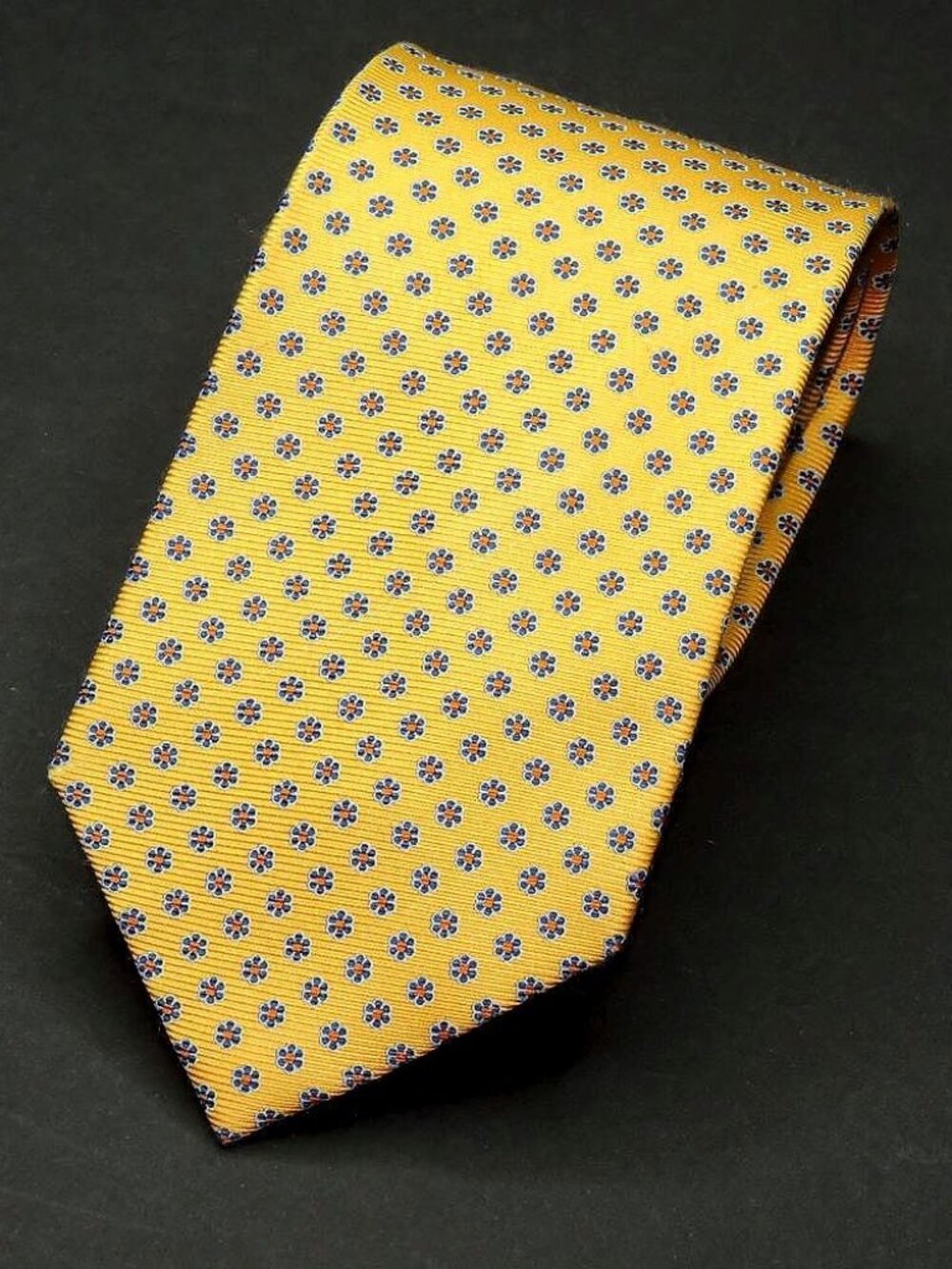 JOS A BANK Gold W/Blue/Red Little Flowers Men's Tie EXTRA LONG 61 X 3.5" MINT